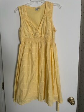 SO Yellow Sleeveless V-Neck Sundress